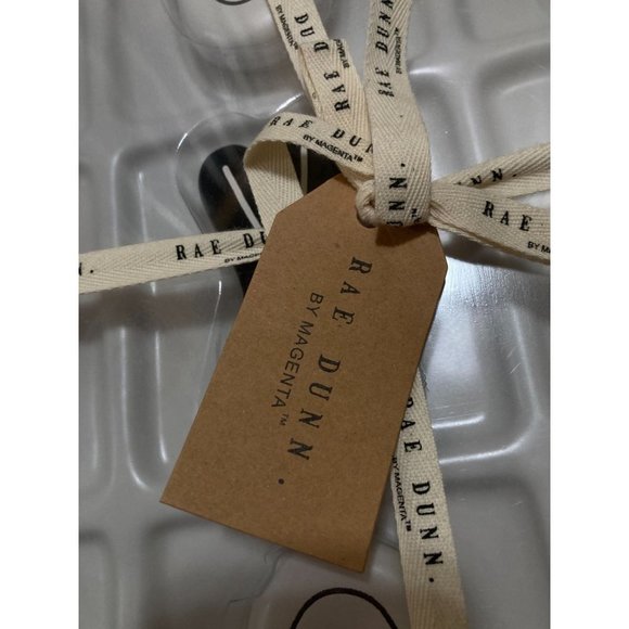 Rae Dunn By Magenta Tic-Tac-Toe Ceramic Game Set NWT Unopened Gift Wrapped - Picture 3 of 7